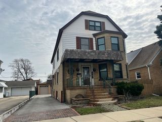 3707 N Nora Avenue 2, Chicago, IL 60634