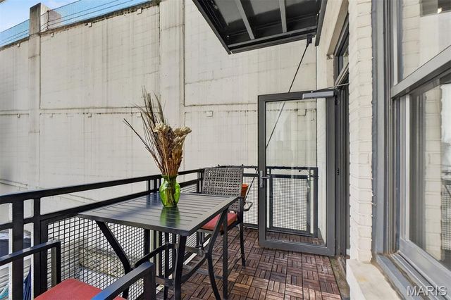 915 Olive Street 1112, St Louis, MO 63101