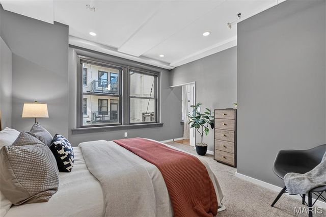 915 Olive Street 1112, St Louis, MO 63101