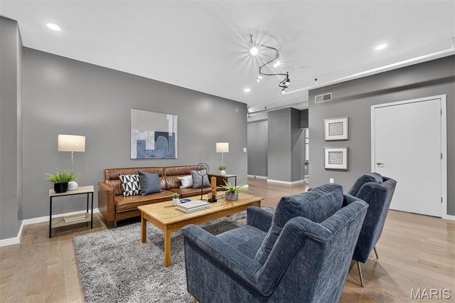 915 Olive Street 1112, St Louis, MO 63101