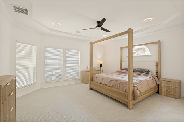200 Ravenel Street, Glenn Heights, TX 75154