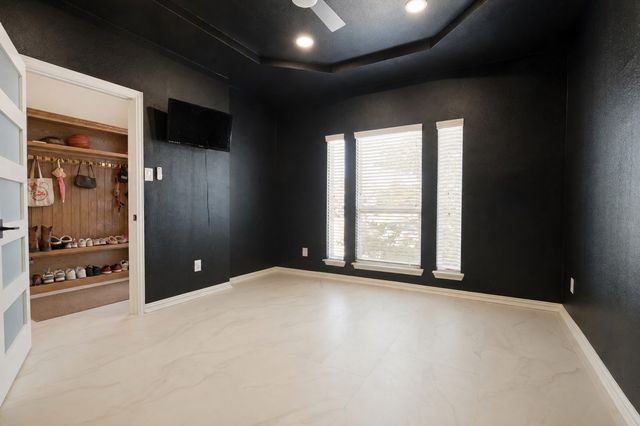 200 Ravenel Street, Glenn Heights, TX 75154