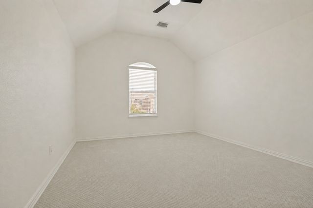 200 Ravenel Street, Glenn Heights, TX 75154