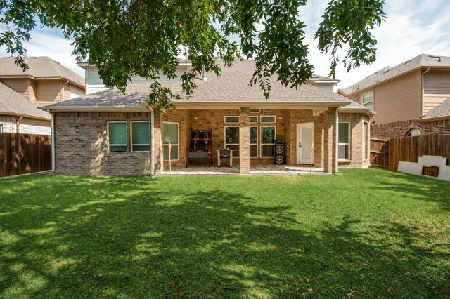 200 Ravenel Street, Glenn Heights, TX 75154