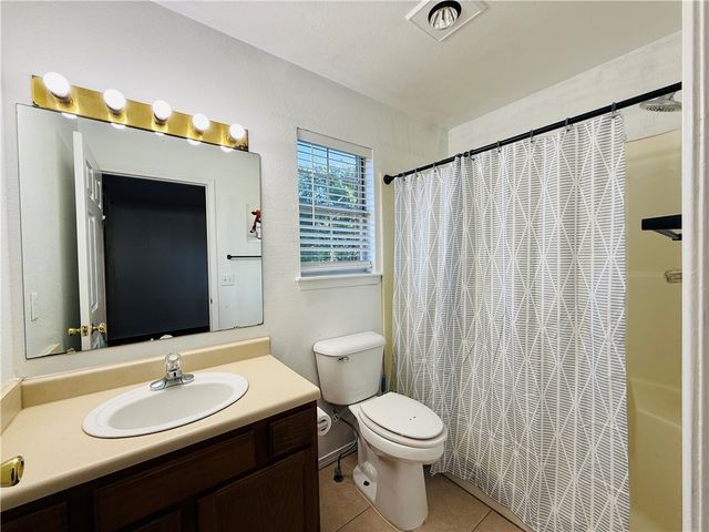10 Holly Drive B, Bentonville, AR 72712