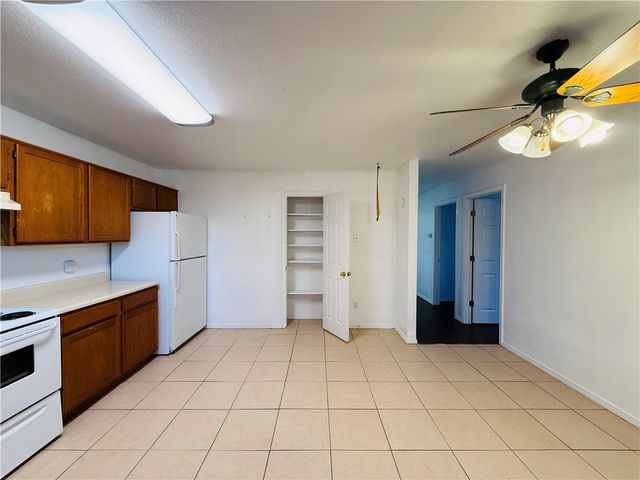 10 Holly Drive B, Bentonville, AR 72712