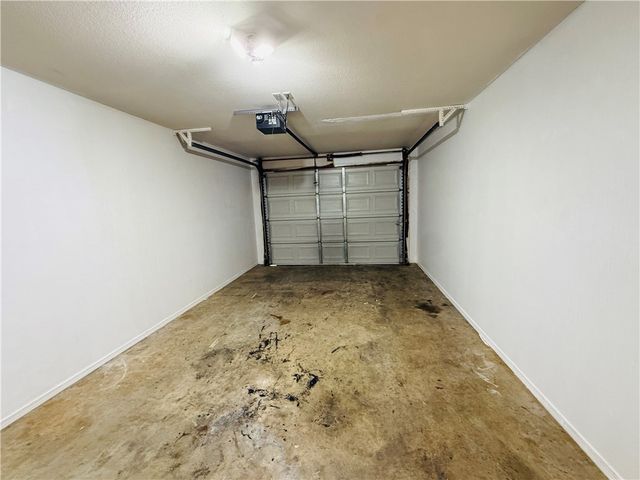 10 Holly Drive B, Bentonville, AR 72712