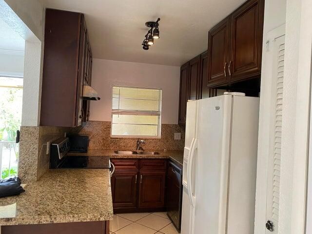 1291 NW 13th Street 445d, Boca Raton, FL 33486