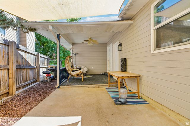 2112 N SUNSET DR, Layton, UT 84040