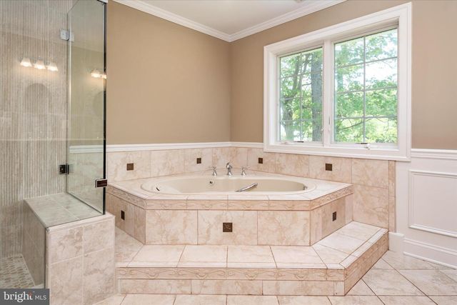 401 BEACH DR, Edgewater, MD 21037