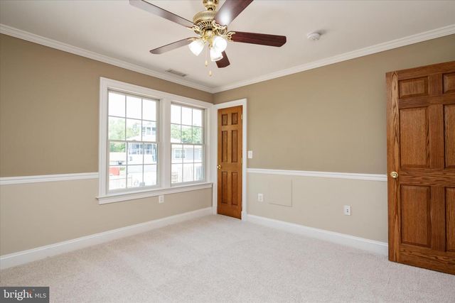 401 BEACH DR, Edgewater, MD 21037