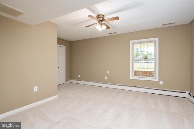 401 BEACH DR, Edgewater, MD 21037