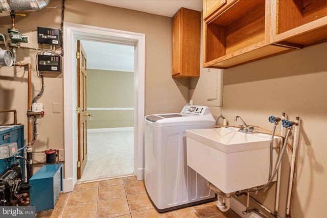 401 BEACH DR, Edgewater, MD 21037
