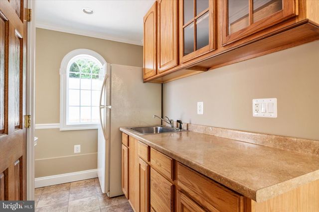 401 BEACH DR, Edgewater, MD 21037