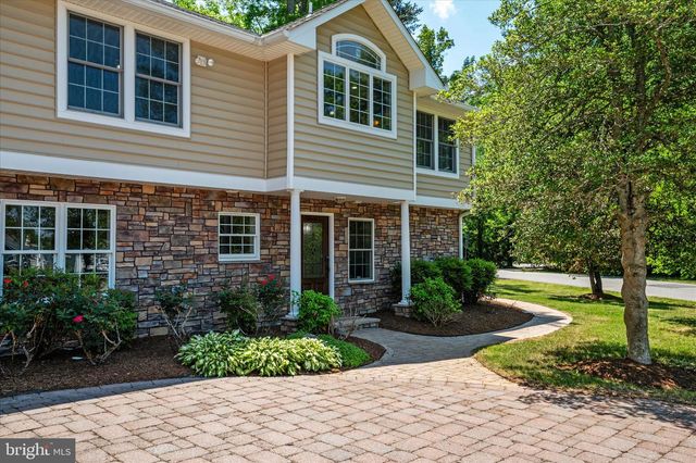 401 BEACH DR, Edgewater, MD 21037