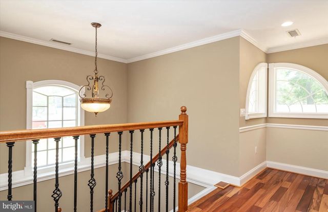 401 BEACH DR, Edgewater, MD 21037