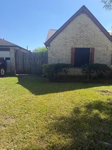 12807 Crow Valley Lane, Houston, TX 77099