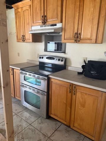 12807 Crow Valley Lane, Houston, TX 77099