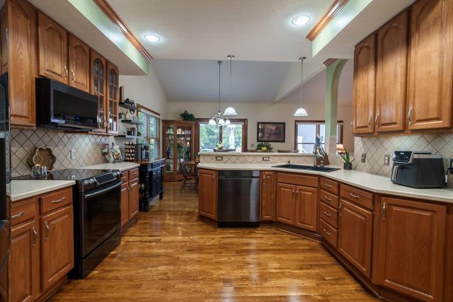 5169 Royal County Down, Westerville, OH 43082