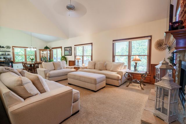 5169 Royal County Down, Westerville, OH 43082