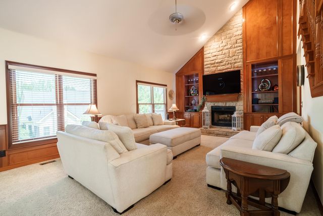 5169 Royal County Down, Westerville, OH 43082
