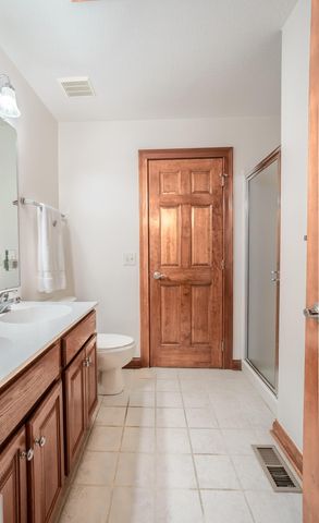 5169 Royal County Down, Westerville, OH 43082