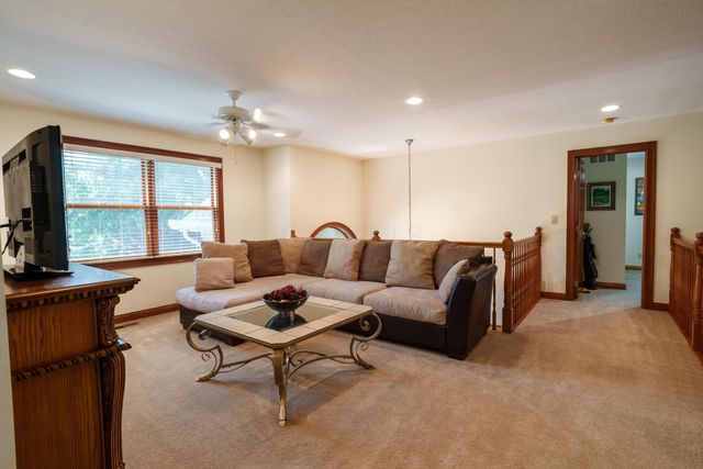 5169 Royal County Down, Westerville, OH 43082