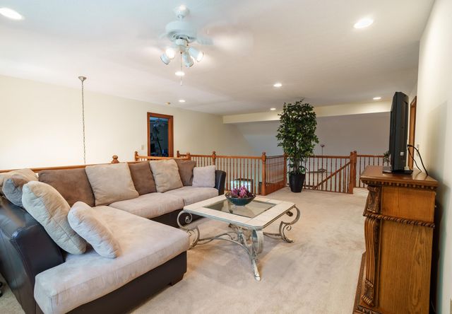5169 Royal County Down, Westerville, OH 43082