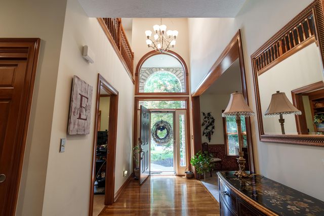 5169 Royal County Down, Westerville, OH 43082