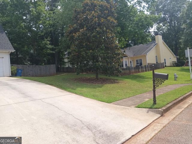 12264 Crestwood Court, Fayetteville, GA 30215