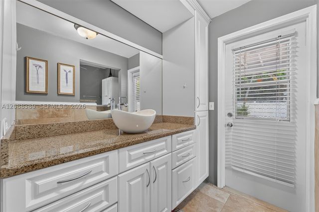 9341 SW 16th Rd W, Boca Raton, FL 33428