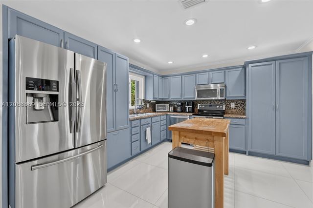 9341 SW 16th Rd W, Boca Raton, FL 33428