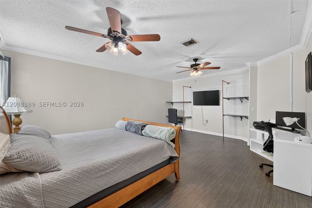 9341 SW 16th Rd W, Boca Raton, FL 33428