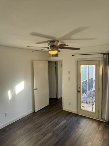 4404 Chapman Street, The Colony, TX 75056