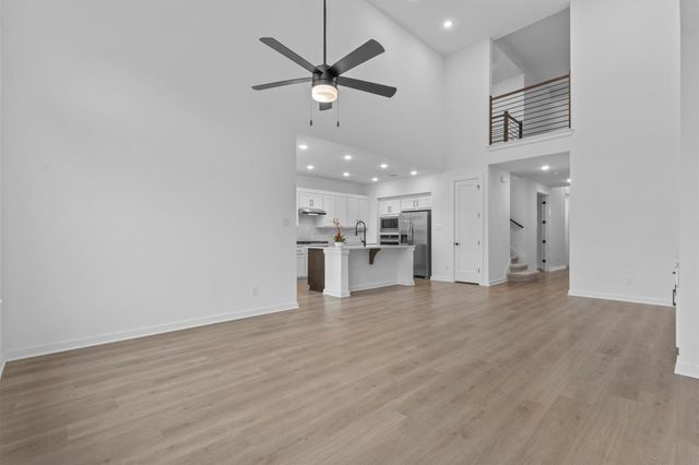 547 Billowing WAY, Kyle, TX 78640