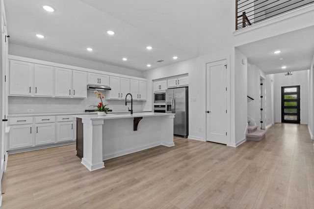 547 Billowing WAY, Kyle, TX 78640