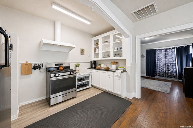 630 Bailey, San Antonio, TX 78210