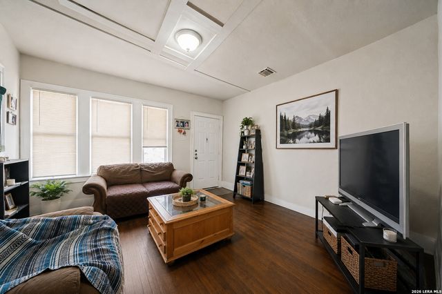630 Bailey, San Antonio, TX 78210
