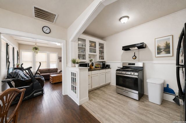 630 Bailey, San Antonio, TX 78210
