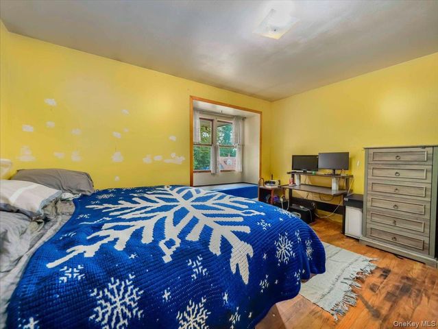 7 Hillaire Place, Nanuet, NY 10954
