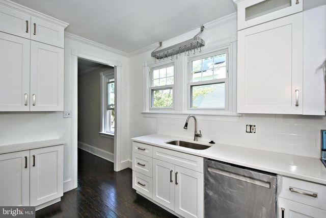 816 E SOUTHAMPTON AVE, Glenside, PA 19038