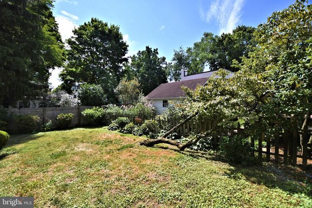 816 E SOUTHAMPTON AVE, Glenside, PA 19038