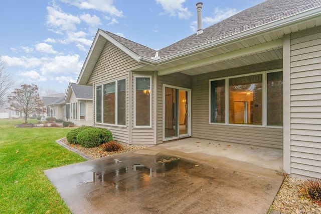 1837 Bohmbach Drive, Red Wing, MN 55066