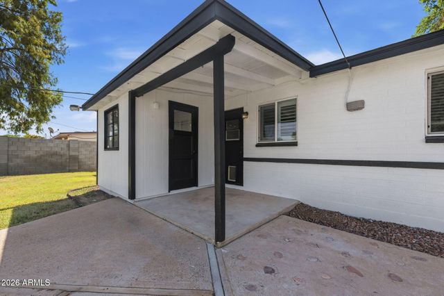 7830 E BELLEVIEW Street, Scottsdale, AZ 85257