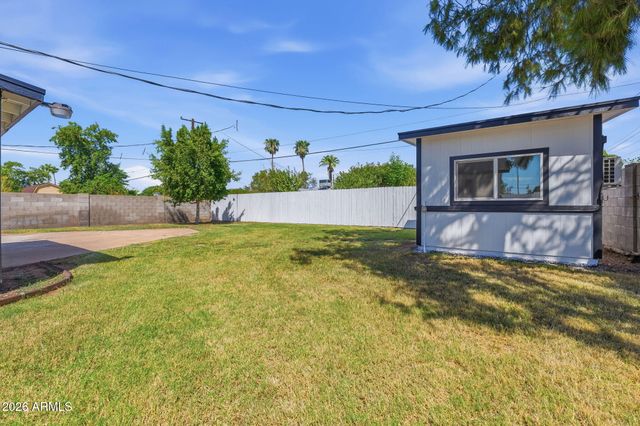 7830 E BELLEVIEW Street, Scottsdale, AZ 85257