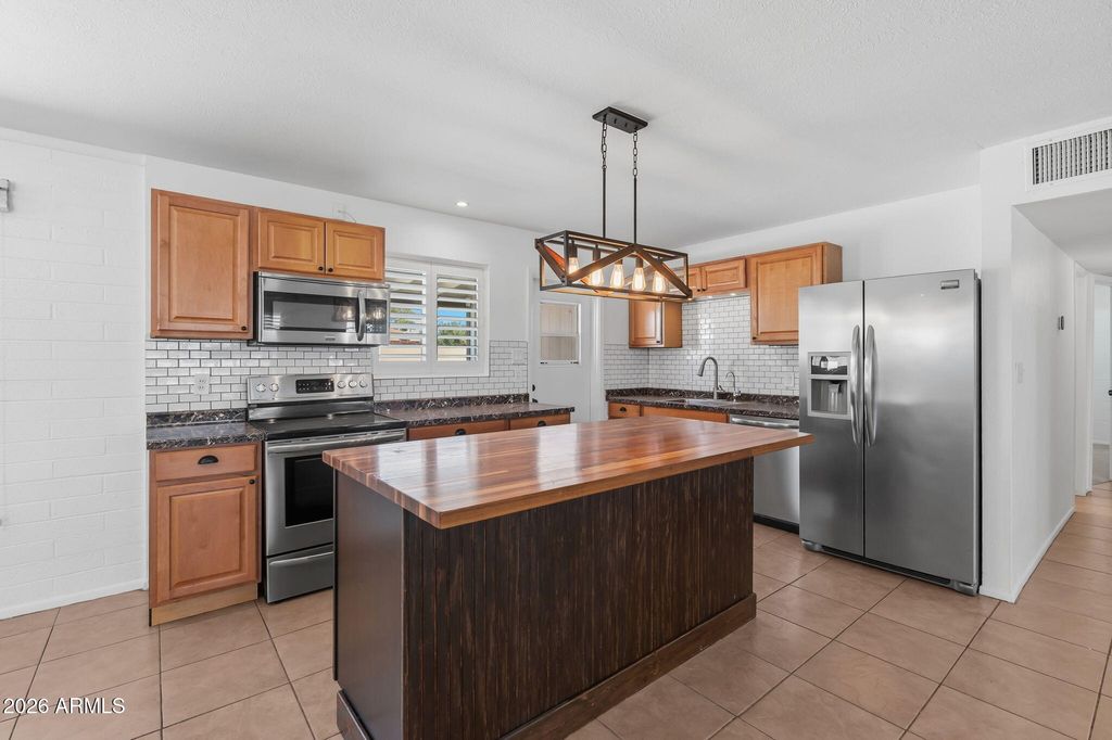 7830 E BELLEVIEW Street, Scottsdale, AZ 85257 — photo 2
