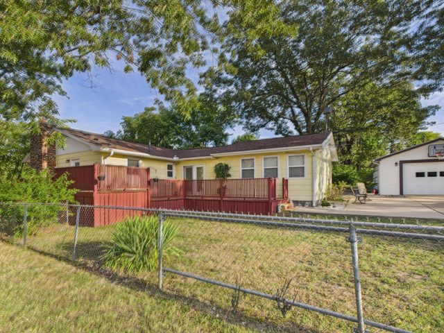 213 Glenview Street, Harrison, AR 72601