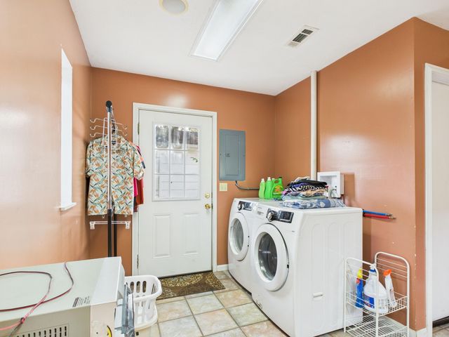 213 Glenview Street, Harrison, AR 72601