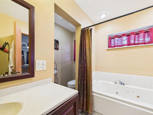 213 Glenview Street, Harrison, AR 72601