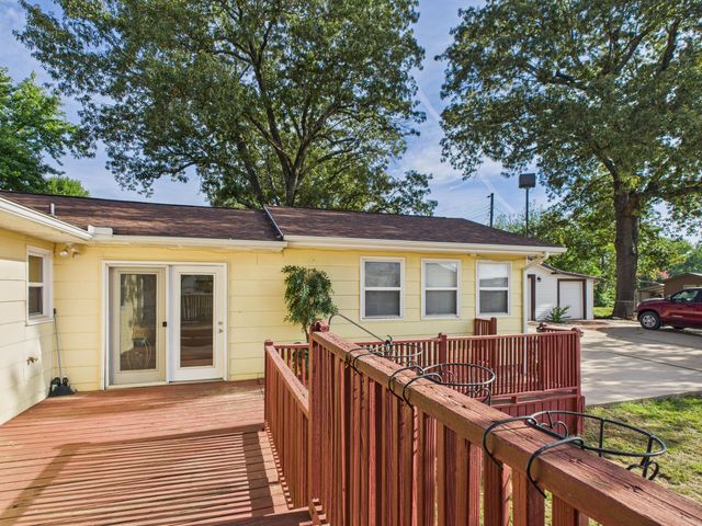 213 Glenview Street, Harrison, AR 72601